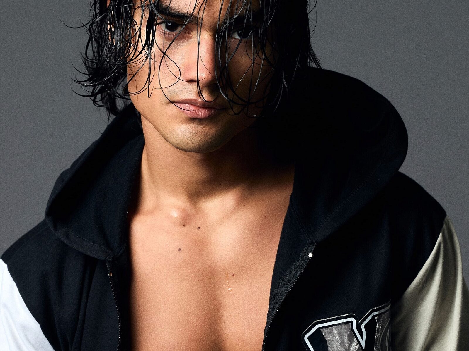 Axel Campbell low quality