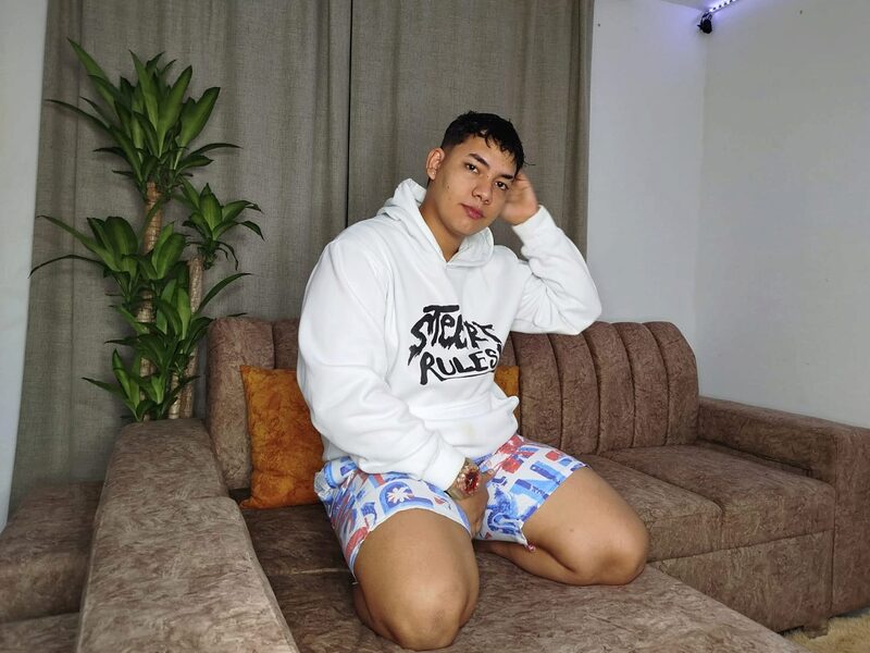 Teo Adams