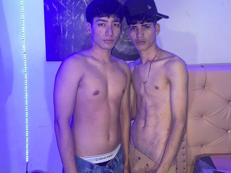 Mario & Jovanny