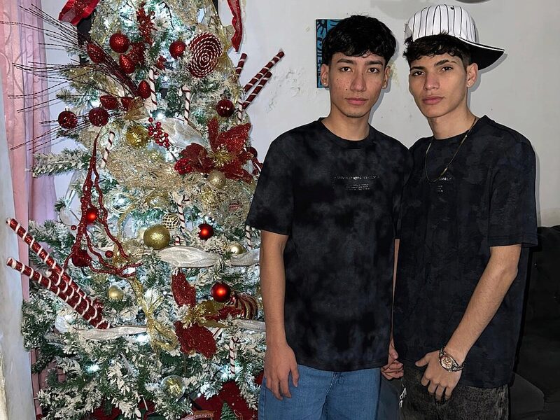 Mario & Jovanny