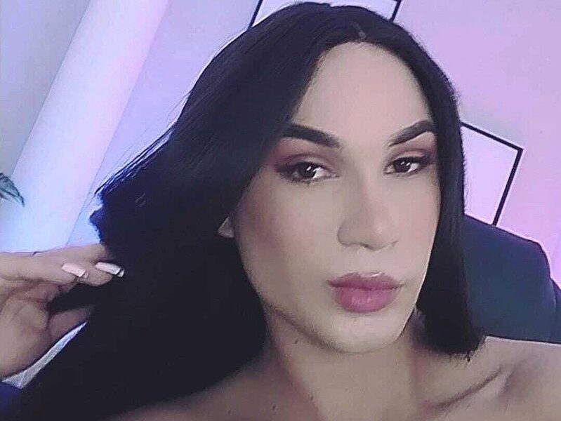 Maria Vegaa low quality