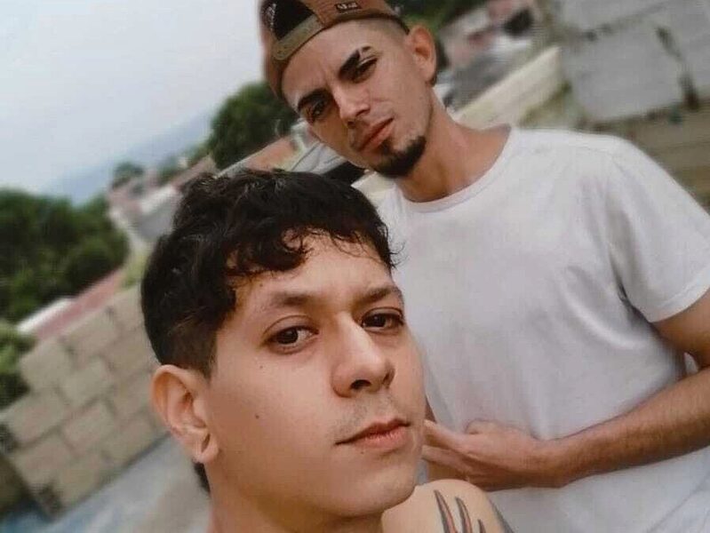 Mikee & Elias low quality