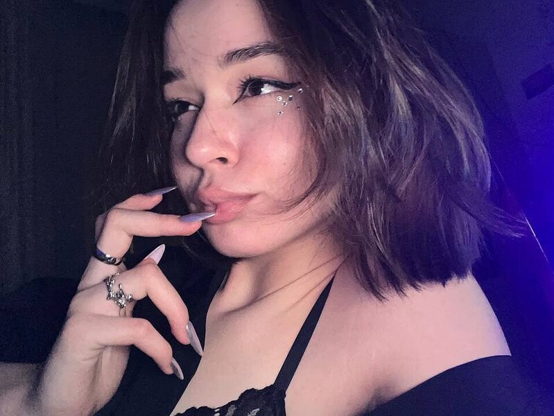 Mittie Sabbagh low quality
