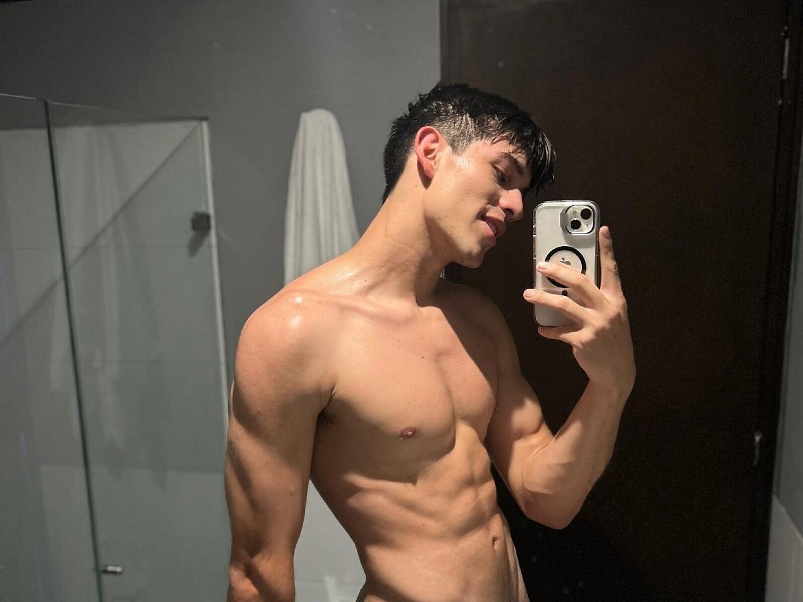 Adrian Valencia low quality