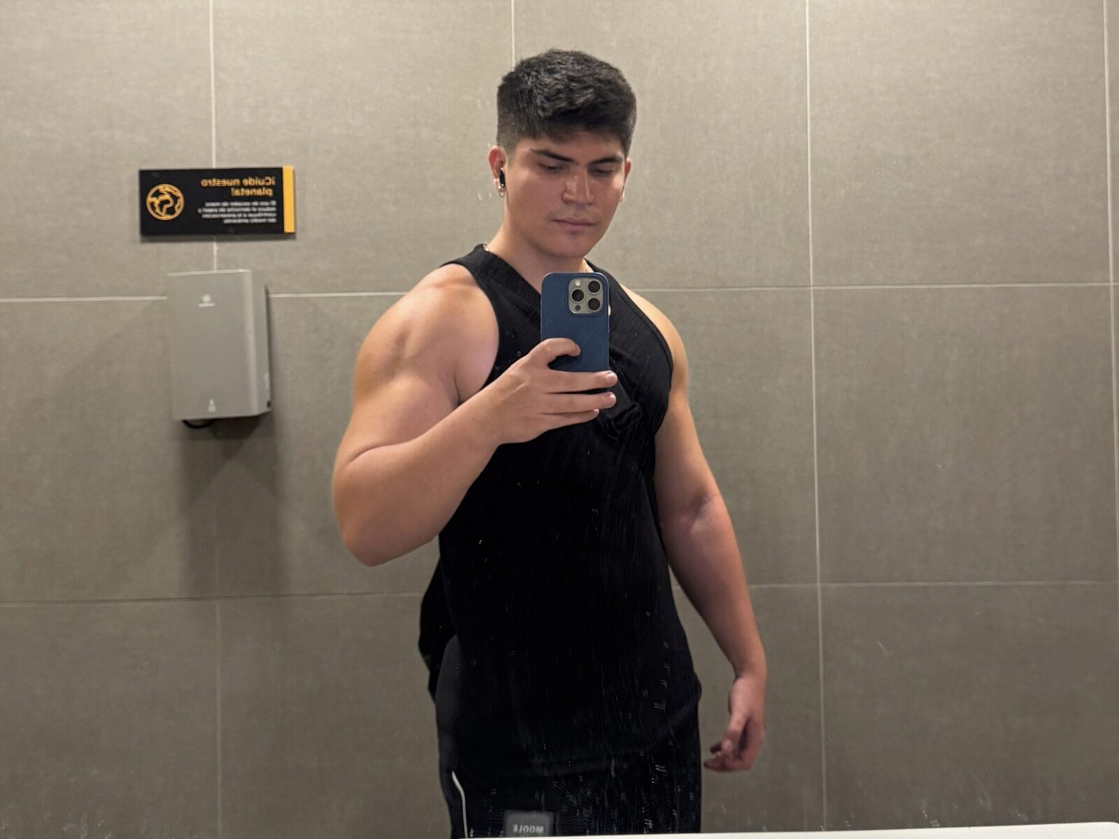 Camiilo Lopez low quality