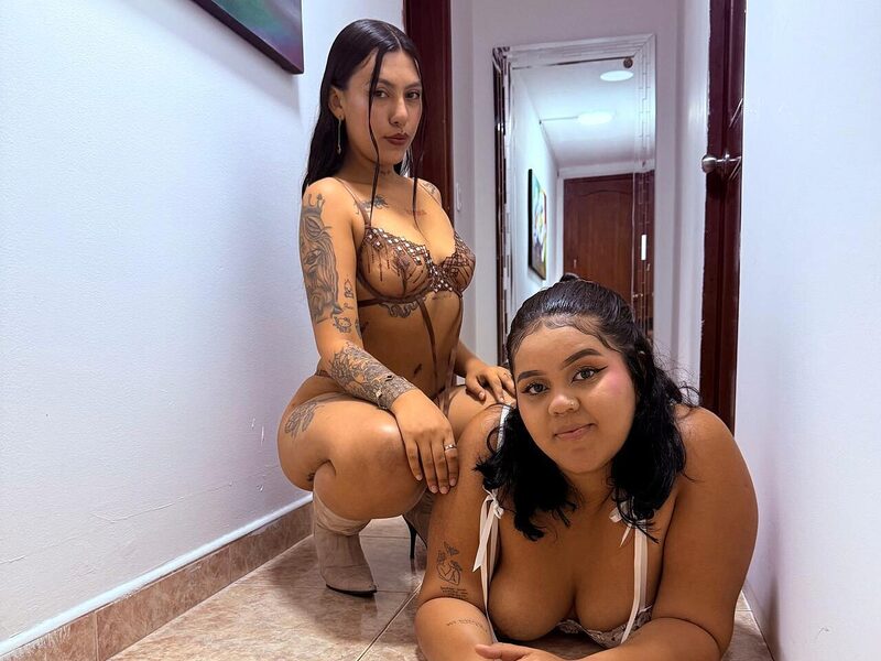 Annie Boobs & Tifanny Smih