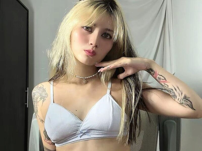 Roxy Toky