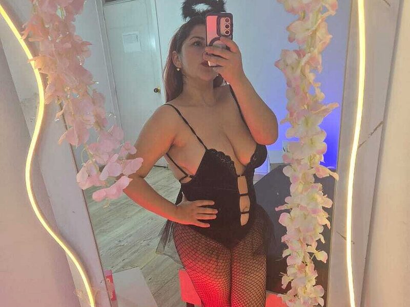 Konny Velvet low quality