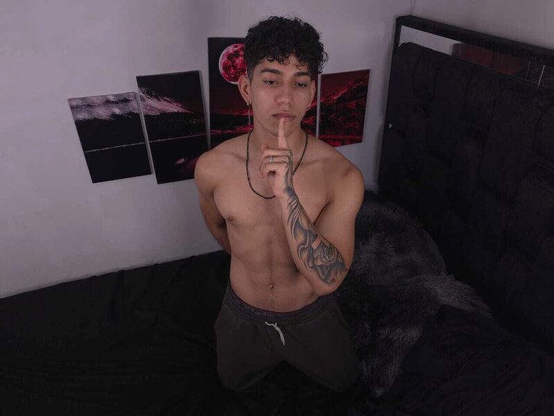 Wuialli Cash