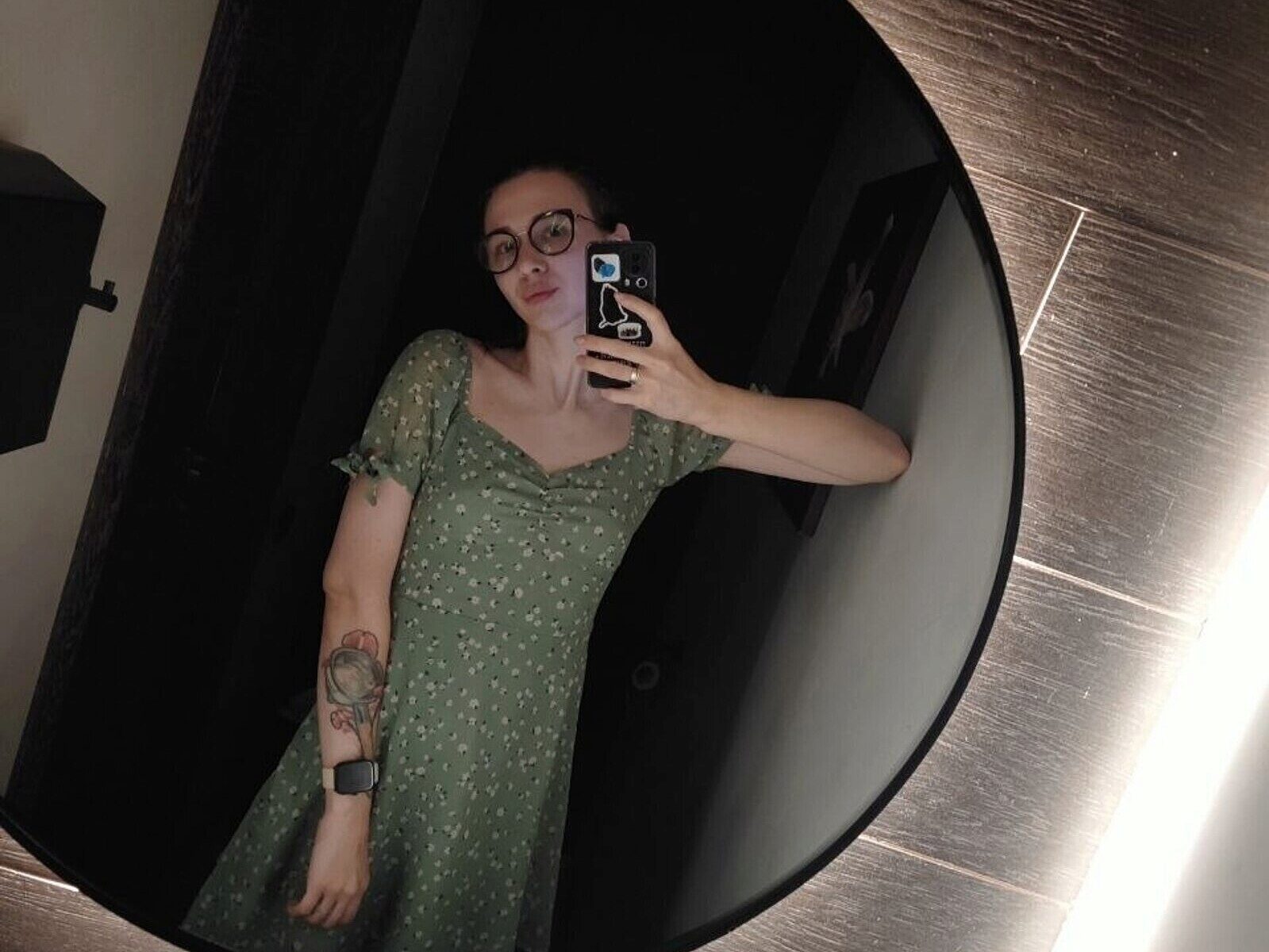 Nilsa Malott low quality