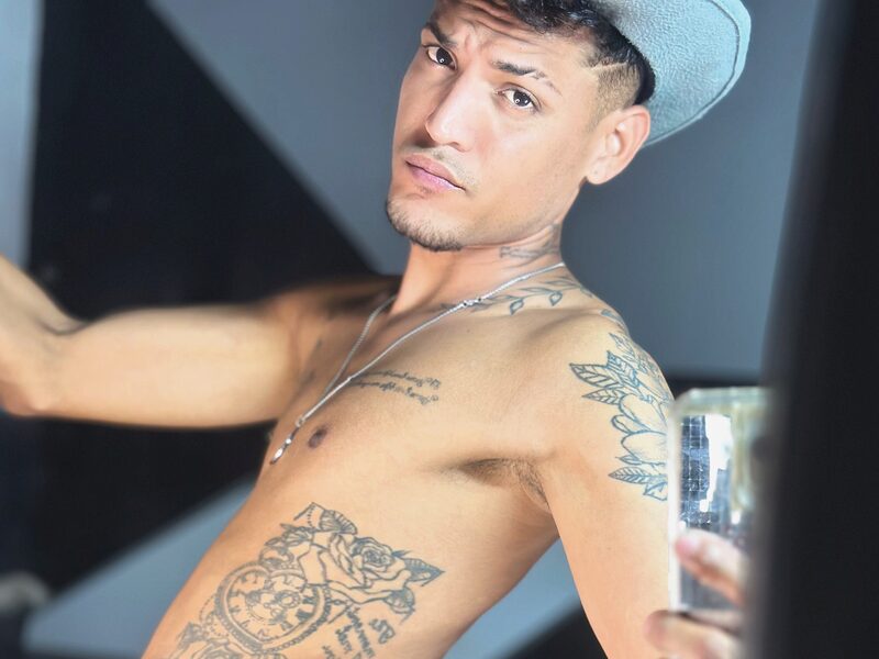 Erick Carre low quality