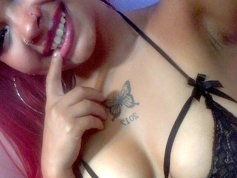Chloe Adam low quality