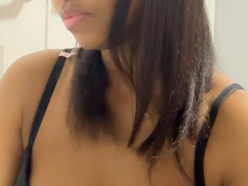 Sexy Skyye