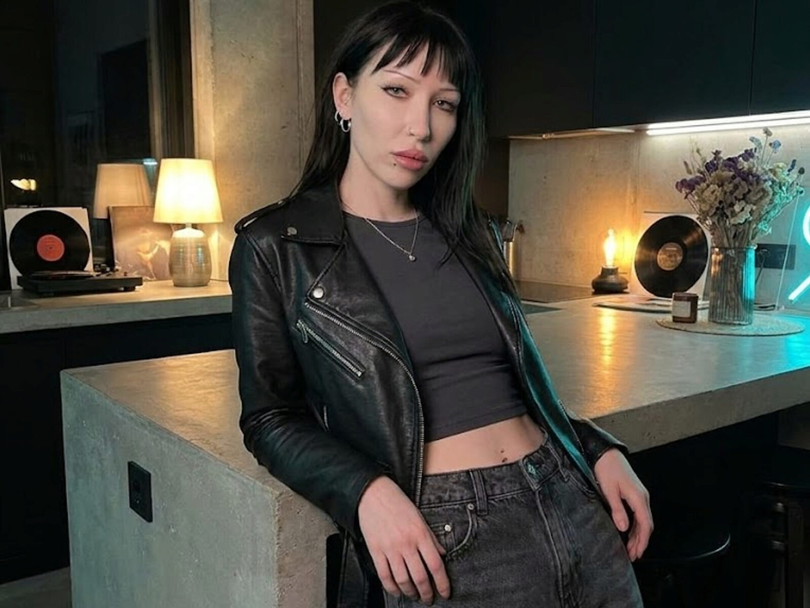 Amina Foutch low quality