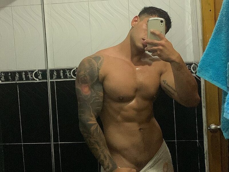 Nicolas Dwayne low quality