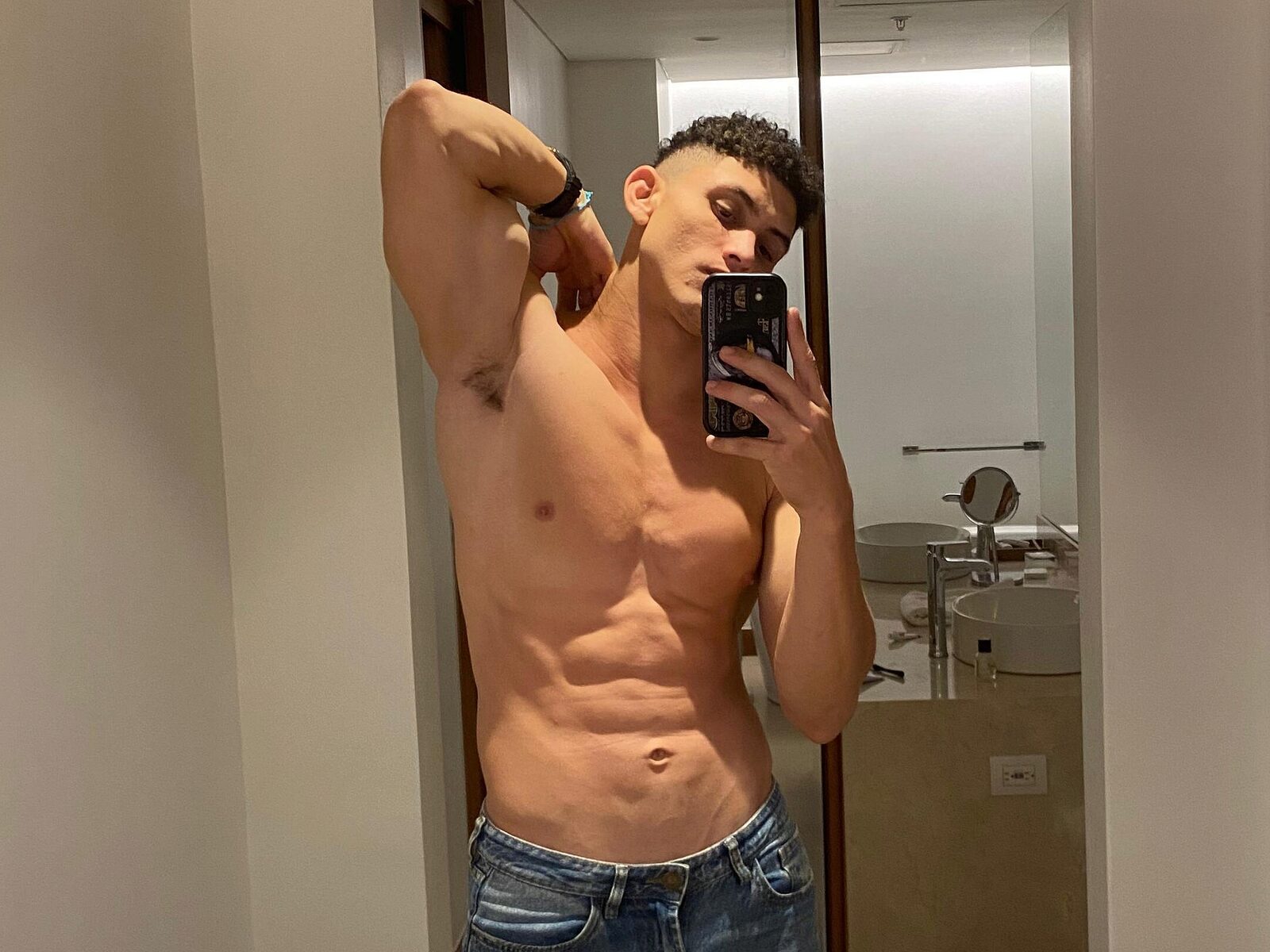 Angell Mattos