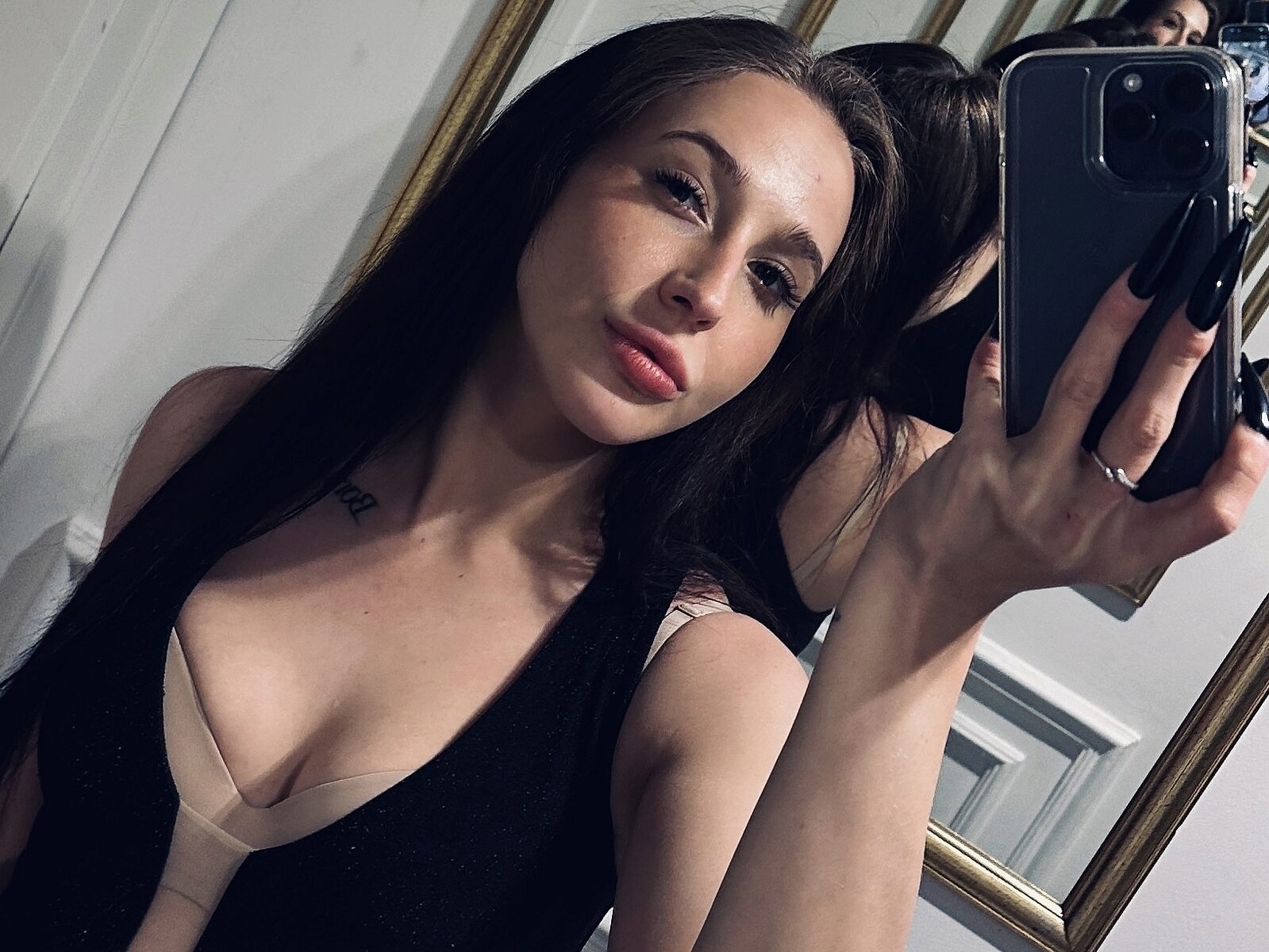 Sinara Laurent low quality