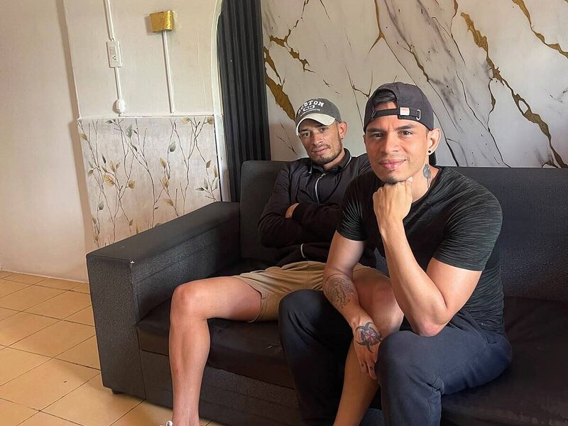 Angelus & Jhonny low quality