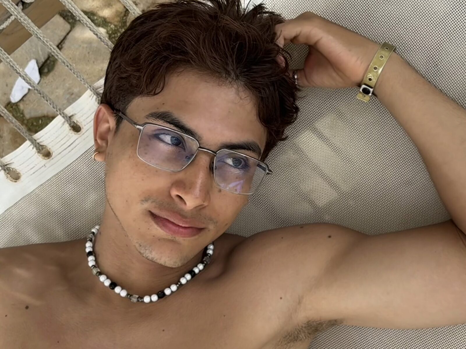 Aaron Ez low quality