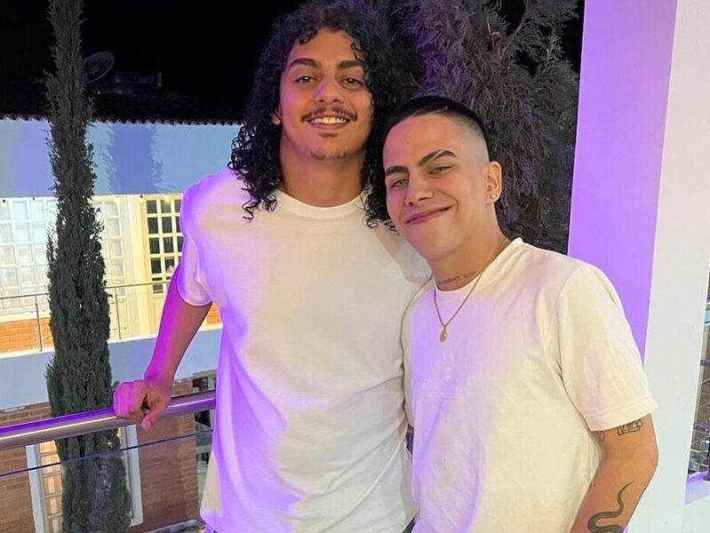 Erick Smith & Diego Gil low quality