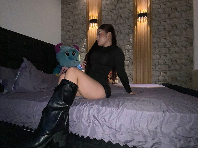 Mia Fhox low quality