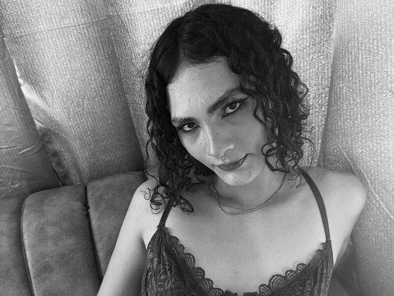 Liah Rosh