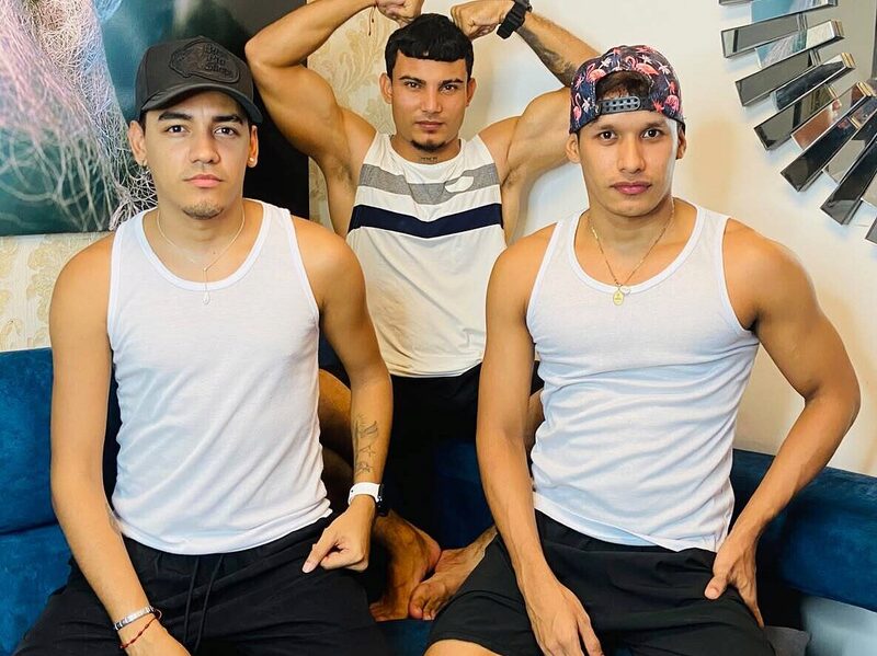 Jacobo & Raymond & Stiven low quality