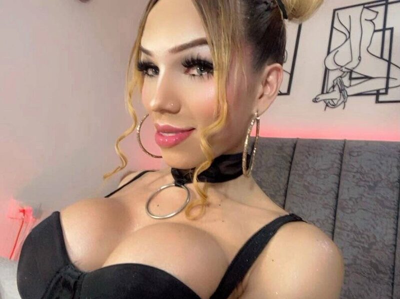 Roxy Vellet