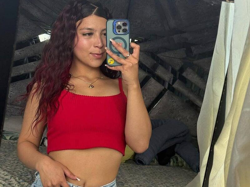 Hilary Uwu low quality