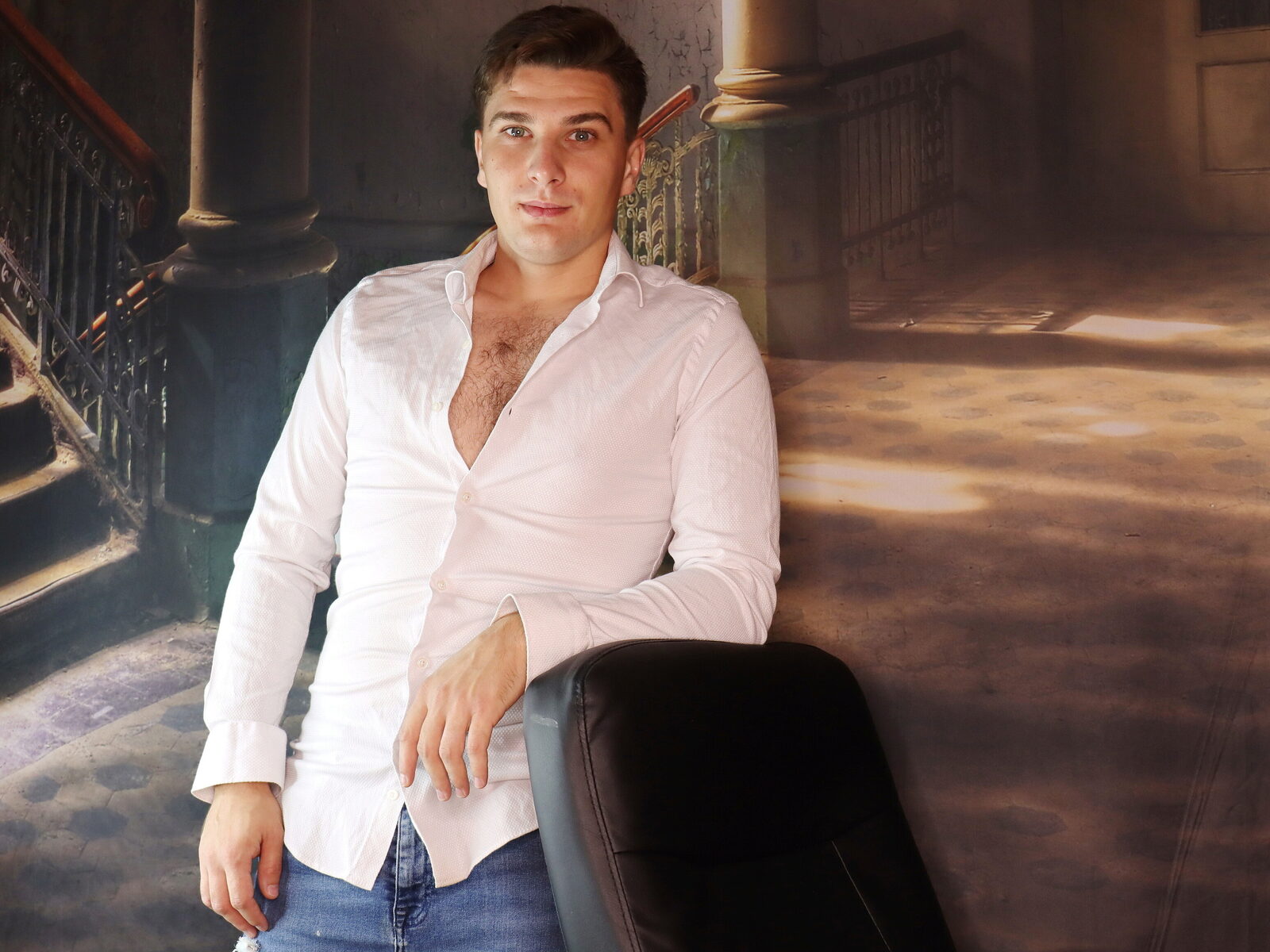 Hugo Julian low quality