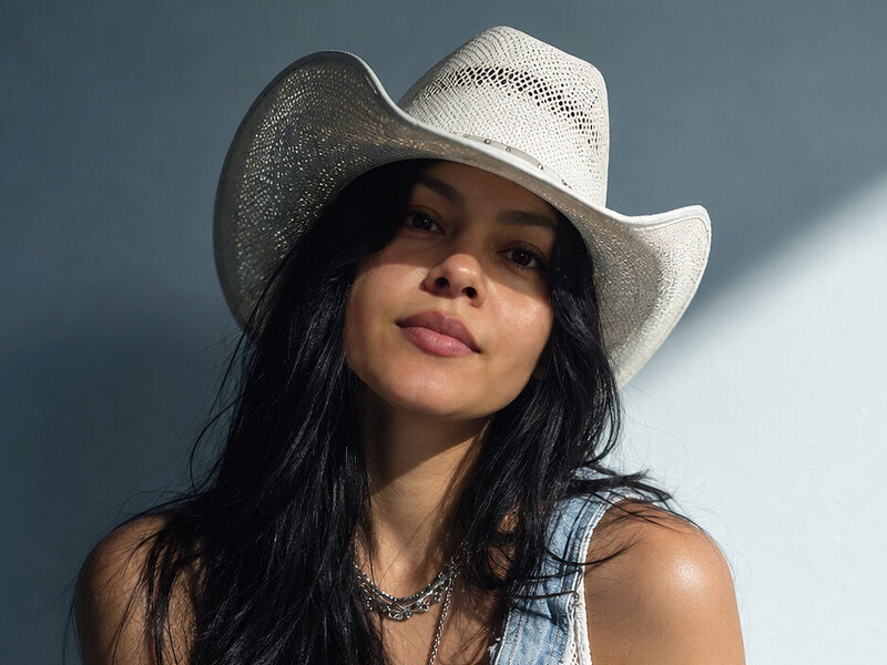 Debora Louis
