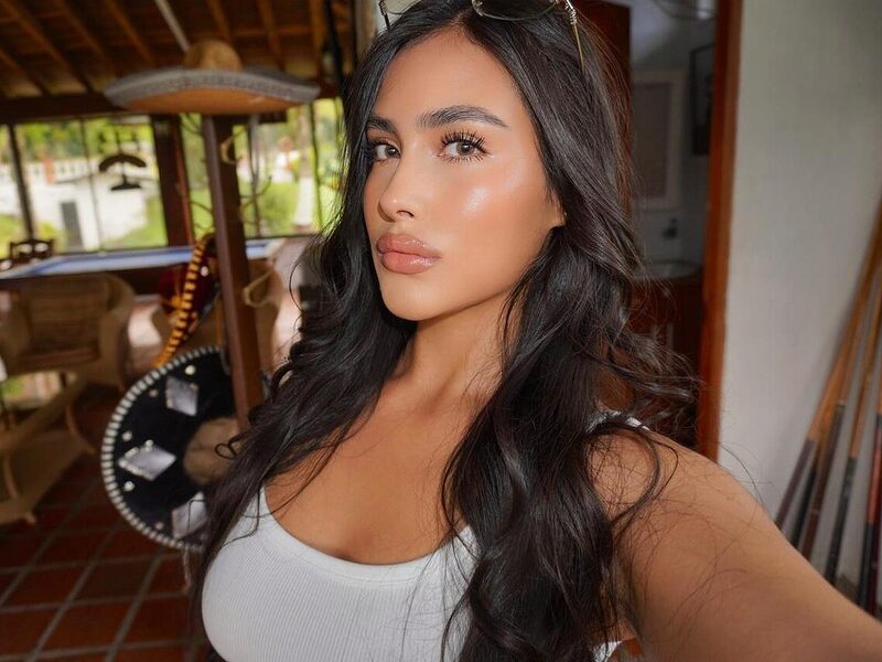 Kaia White low quality