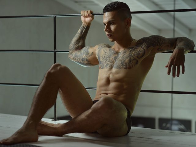 Aron Dark