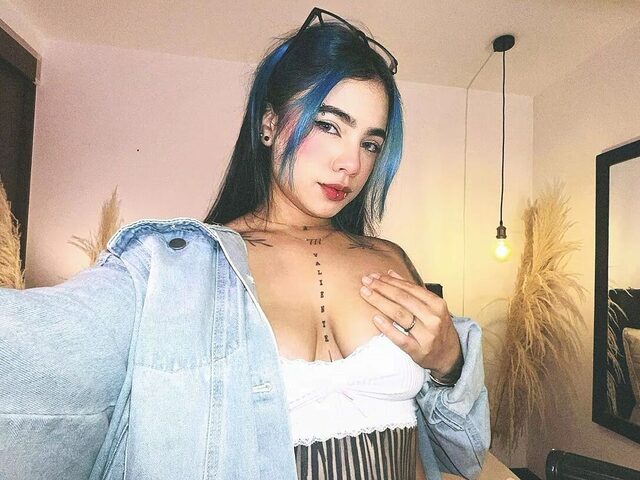 Alexaa Stonne