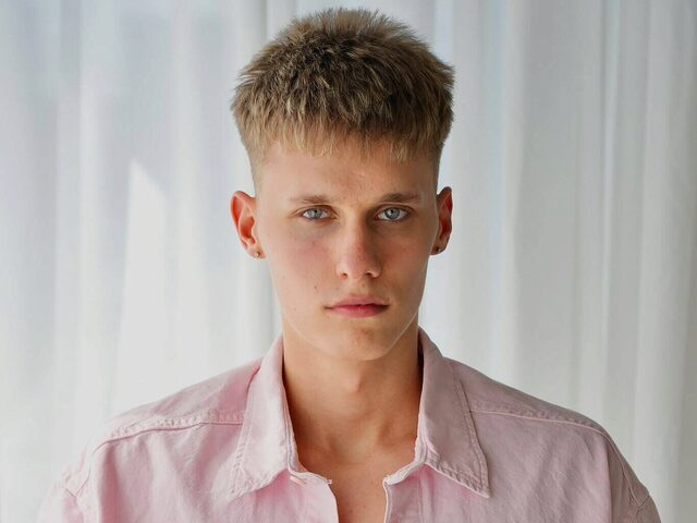 Finn Hale