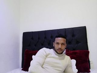 Maximo King