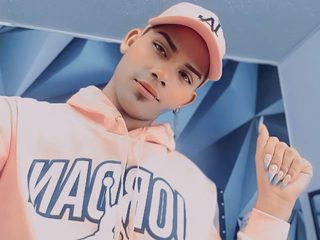 VGuys - Live Gay Cams and Live Gay Porn and Gay Chat