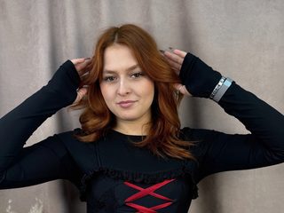Lucetta Bucherv