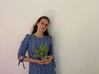 Alline Hemani