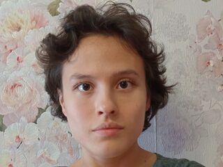 Arielle Hahne