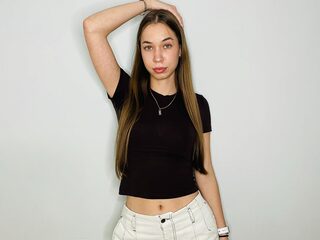 Lydia Jares