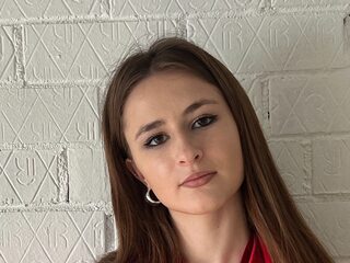 Cecila Oyellette