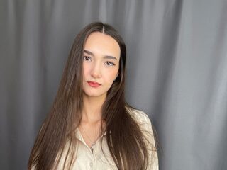Alesia Crews