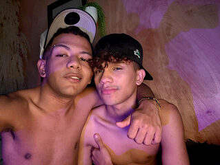 Alexx & Aron Blaze