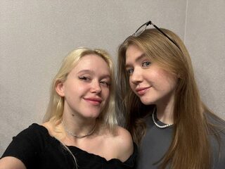 Dominica Hafer & Linn Curless