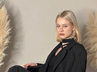 Katie Lanum