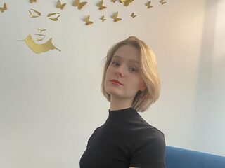 Lyndsay Surace