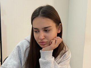 Linnea Yeeloy