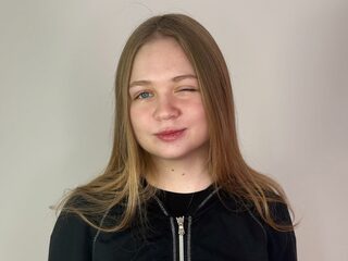 Raylene Groshek