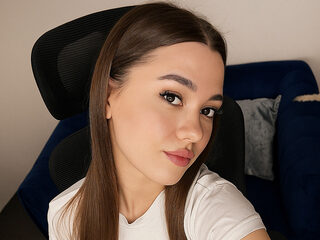 Cassia Rowan